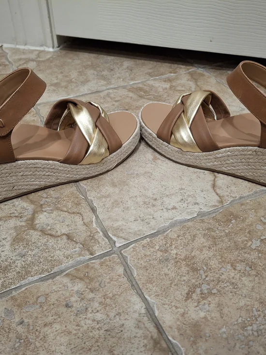 Vionic Tan and Gold Braided Espadrille Wedge Sandals - Picture 6 of 9